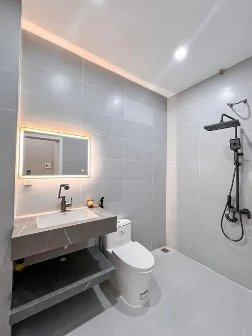 Ba Ba Homestay Dà NãNg Near Han Market Da Nang 0*,